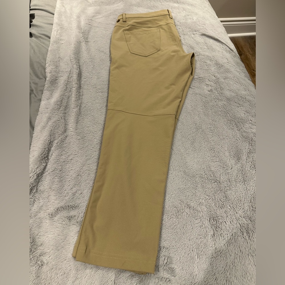 Lululemon ABC Slim Fit Pant (2021 Version) - Picture 7 of 8